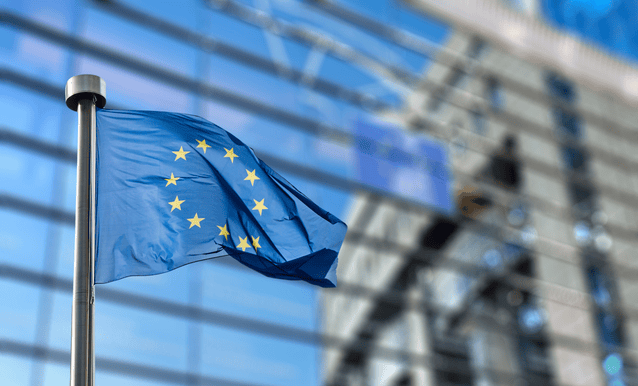 Bandiera Europea che sventola