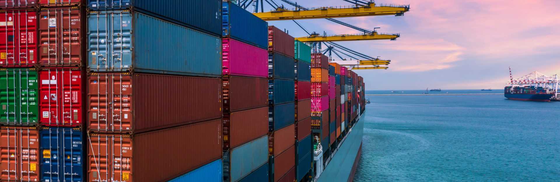 Export diretto VS distributori locali