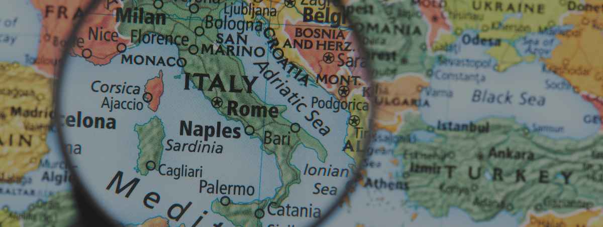 mappa geografica dell'Europa con l'ente d'ingrandimento sull'Italia