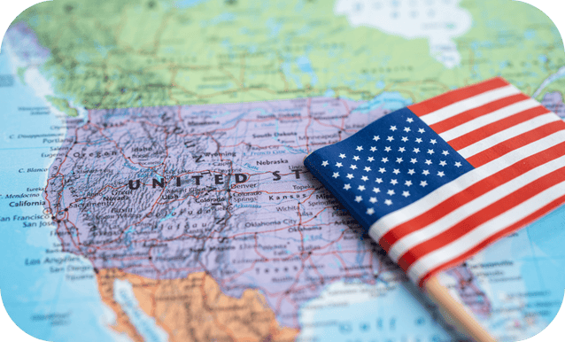 cartina degli Stati Uniti con la bandiera